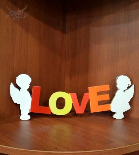 Надпись "LOVE" (для примера) Надпись "LOVE" (для примера)